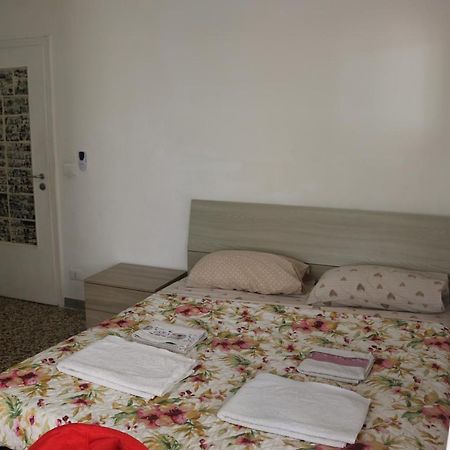 Venezia Lovely Rooms Lido di Venezia ภายนอก รูปภาพ