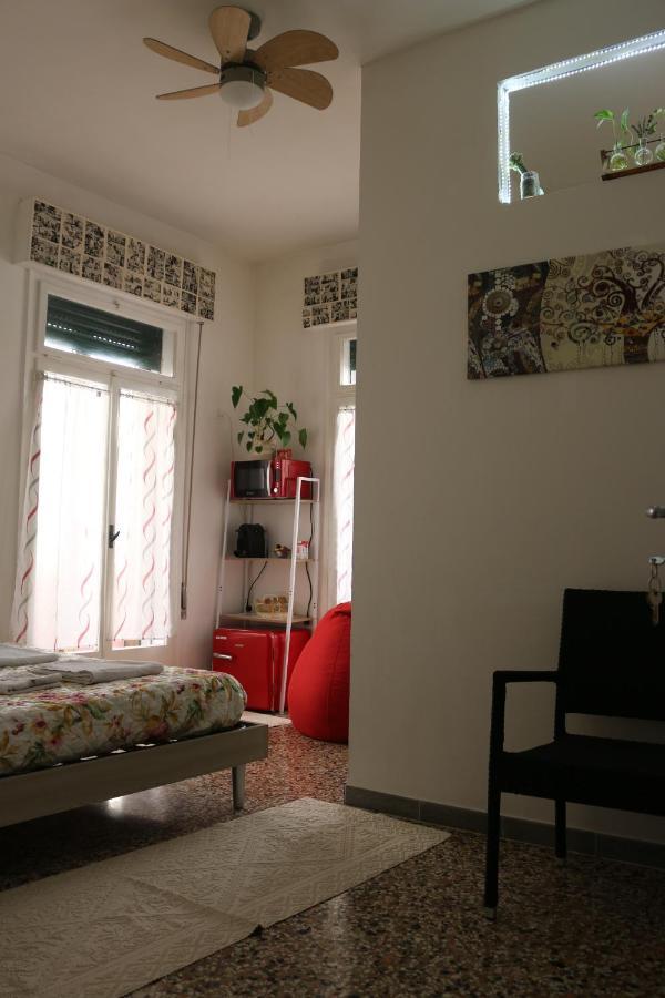 Venezia Lovely Rooms Lido di Venezia ภายนอก รูปภาพ