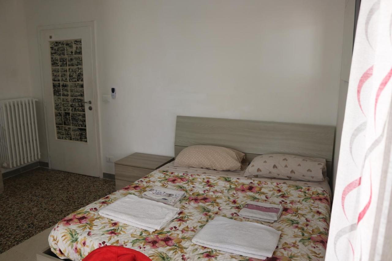 Venezia Lovely Rooms Lido di Venezia ภายนอก รูปภาพ